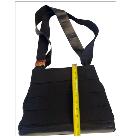 Salvatore Ferragamo Black Tiered Grosgrain Ribbon Shoulder Bag/Tote - Picture 9 of 11